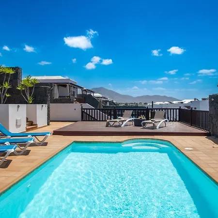 Casa Laura Vista Lobos - Spacious With Heatable Pool And Sea Views *