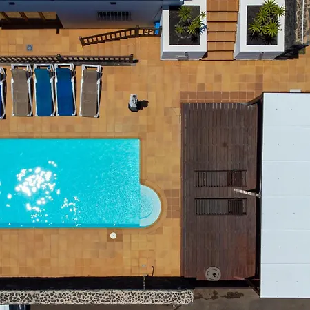 Casa Laura Vista Lobos - Spacious With Heatable Pool And Sea Views 别墅 普拉亚布兰卡