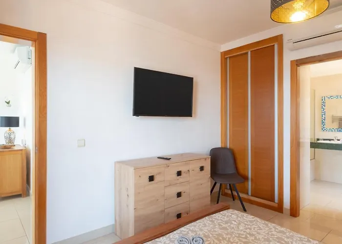 Casa Laura Vista Lobos - Spacious With Heatable Pool And Sea Views *