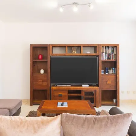 Casa Laura Vista Lobos - Spacious With Heatable Pool And Sea Views 别墅 *