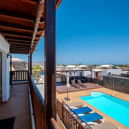 Casa Laura Vista Lobos - Spacious With Heatable Pool And Sea Views Willa *