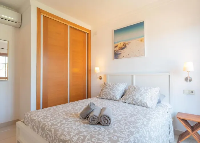 Casa Laura Vista Lobos - Spacious With Heatable Pool And Sea Views Willa Playa Blanca (Lanzarote)