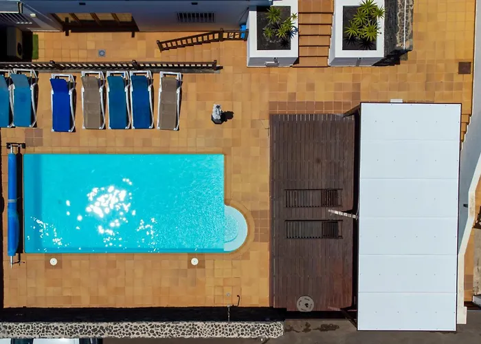 Casa Laura Vista Lobos - Spacious With Heatable Pool And Sea Views Willa Playa Blanca (Lanzarote)